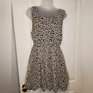RUE21 Animal‎ Print leopard print Midi dress (#839)
